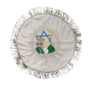 Capa Matzá artesanal bordada em linho